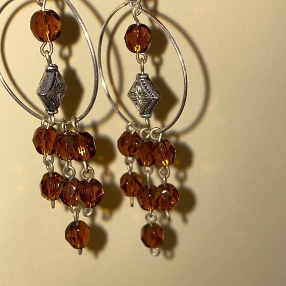 Handcrafted amber brown & silver dangle earrings - Picture 4 of 6
